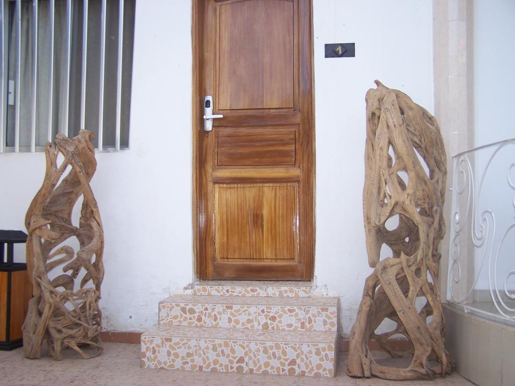Villa Mermoz Dakar Exteriör bild